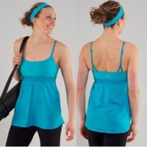 Lululemon - Bliss Tank in color Surge Blue (Teal), Empire Waist - sz 8